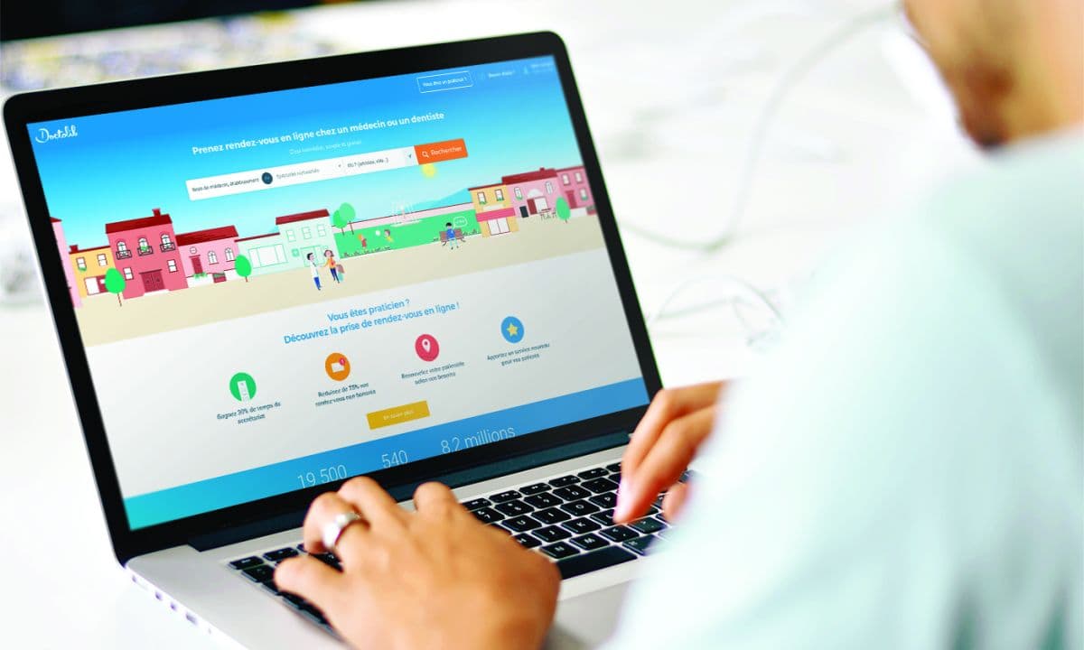 Illustration L’AP-HP, premier CHU à adopter la prise de rendez-vous médicaux en ligne