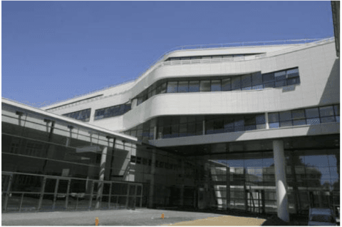 Illustration Le CHU de Tours a généralisé la solution M-RH Chronotime pour la gestion des temps de l'ensemble des personnels hospitaliers
