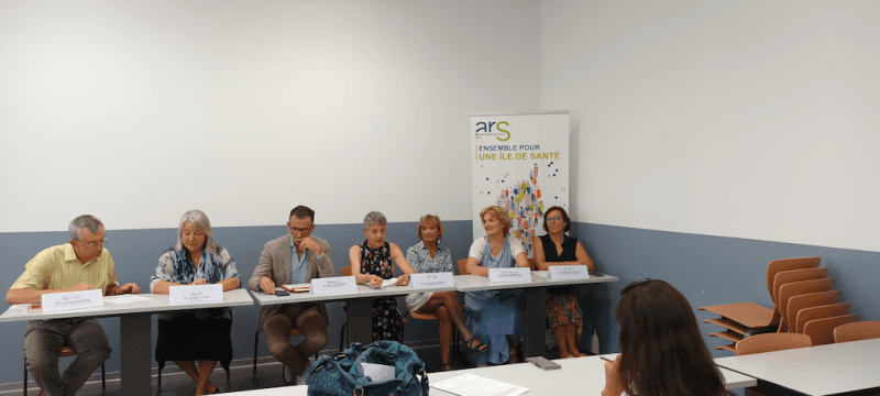 Illustration A Corte, visite officielle par l’ARS et l’Anap d’un programme inédit de sécurisation du circuit du médicament déployé dans tous les EHPAD de Corse