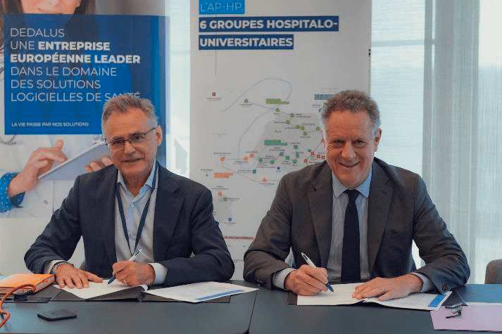 Illustration En direct de SantExpo | Dossier Patient Informatisé : l’AP-HP réaffirme son engagement de transformation à 3 ans, grâce à Care4U, en partenariat avec Dedalus