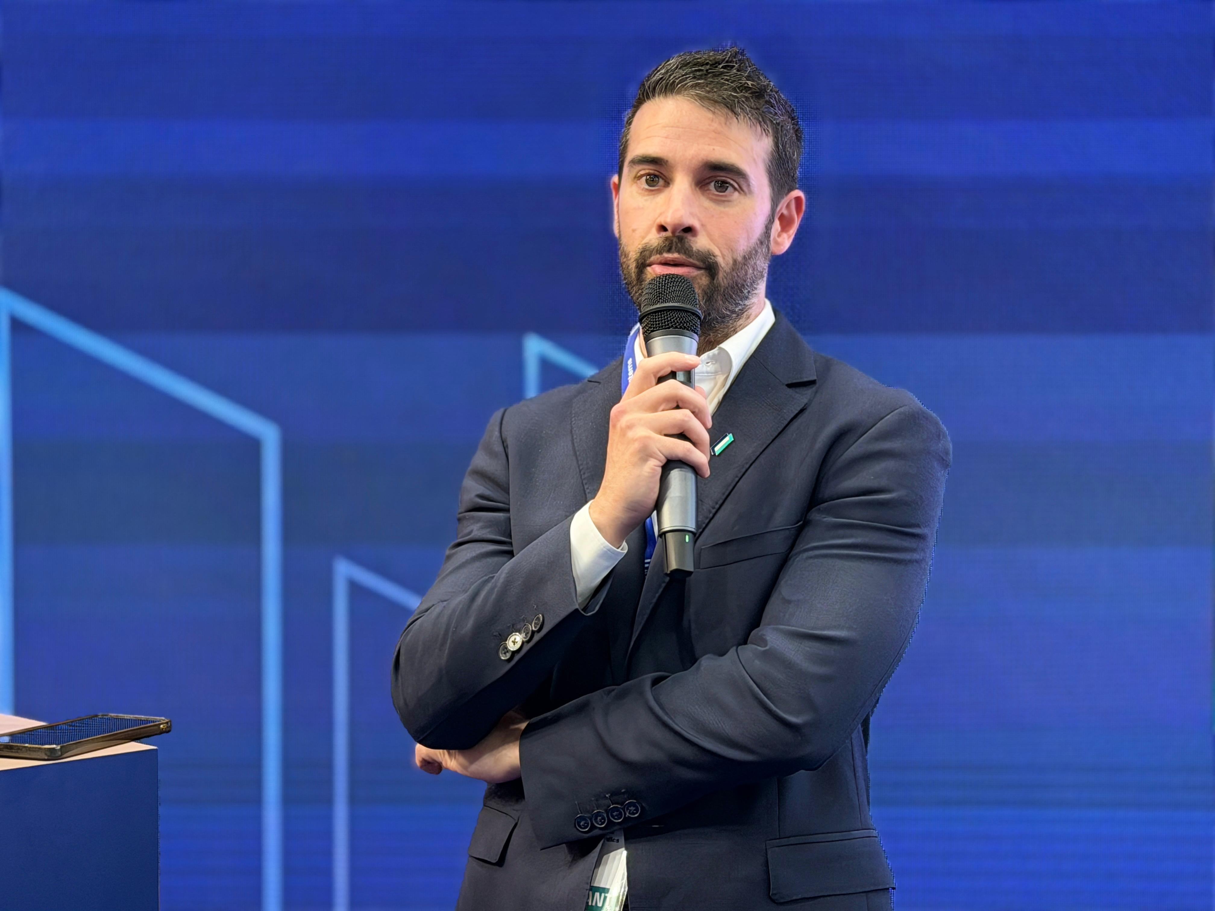 Illustration En direct de Santexpo 2026 : certification européenne pour le DPI nativement IA d’InterSystems, un tournant « historique dans le marché français de la santé »