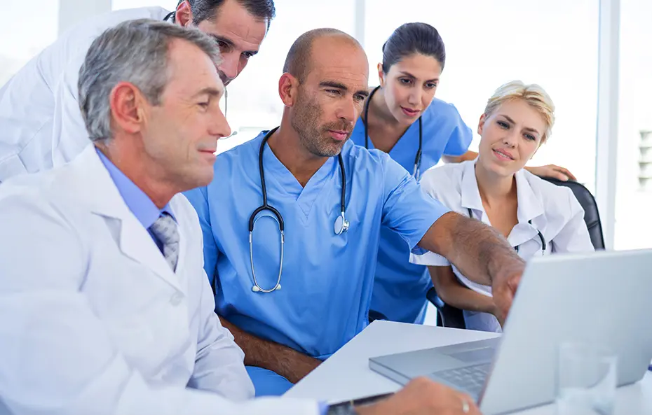 Illustration Dedalus France et OPTACARE officialisent leur partenariat stratégique au service de la planification hospitalière et de la qualité de vie au travail