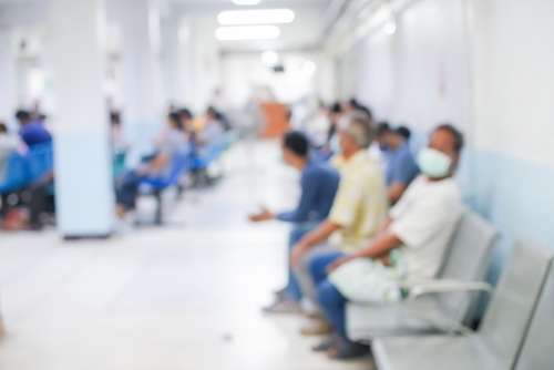 Illustration Les patients attendent. Les créneaux aussi.
